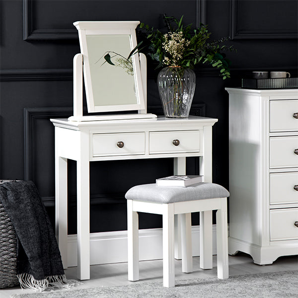 Banbury White Painted Collection